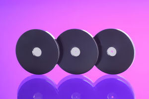 Standard series pinholes